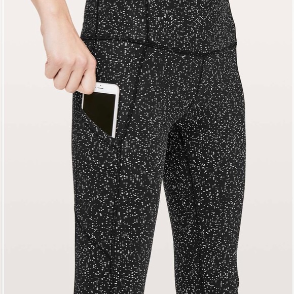 Lululemon Rebel Runner Crop - Picture 9 of 10